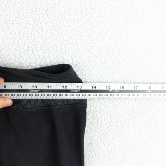 Prana Capris Womens Small Black Capris Yoga Stretchy Outdoor Performance - Picture 6 of 9